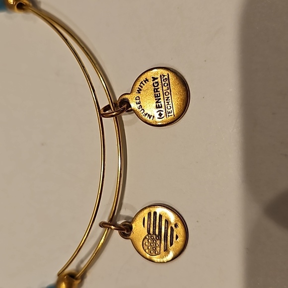 ALEX AND ANI Green & Goldtone Beads on 2 3/8" to 3"Dia. Goldtone Wire Bracelet - Picture 2 of 6